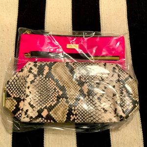 New tarte makeup bag bundle